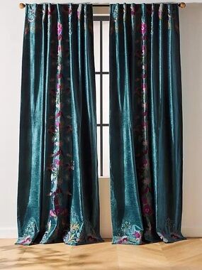 Anthropologie Fiori Velvet Floral Blackout Curtain Single Panel 🔥NWOT 50”x84”